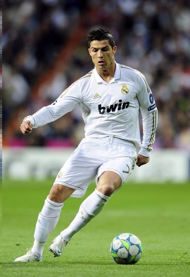 杜兰特关键时刻连得10分带队取胜（杜兰特最后时刻连砍10分，率队胜出）