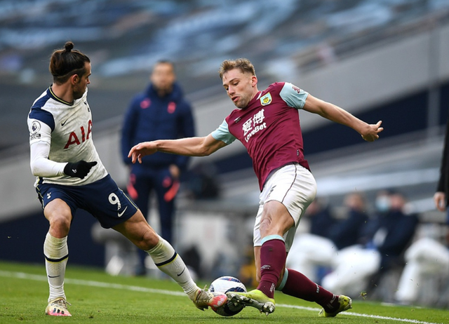 2025年成都混合团体世界杯，中国队卫冕夺冠，日本队以8-2战胜中国香港队，张本美和失一局。