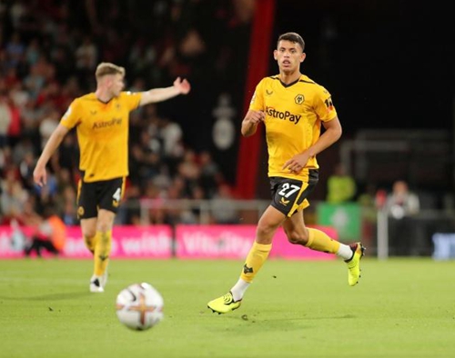 FC首尔官方：我们向球迷致歉，亚冠战绩低迷理应接受批评