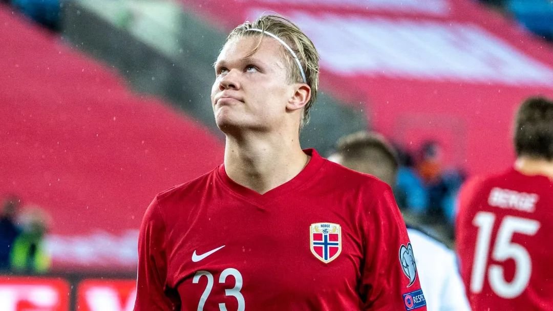 德转更新中超身价：米特里策400万欧元第一，王钰栋150万欧（德转中超身价榜更新：米特里策400万欧登顶，王钰栋150万欧）