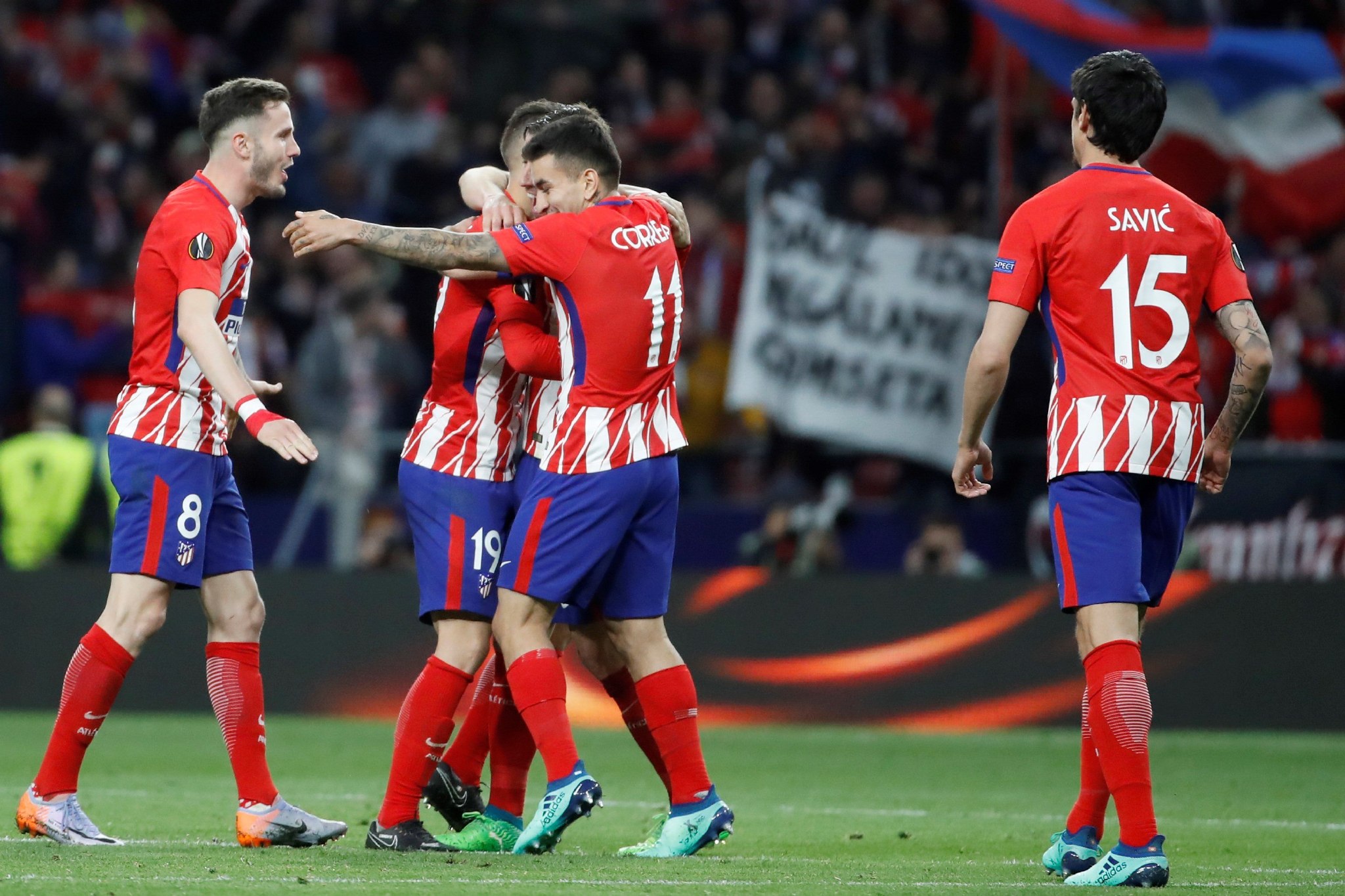 经纪人：蒂亚戈-席尔瓦不会离开弗鲁米嫩塞（经纪人确认：蒂亚戈-席尔瓦将继续留在弗鲁米嫩塞）