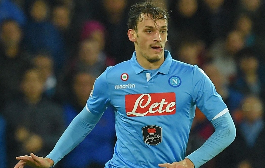 18岁中场新星卡萨斯：伤愈归来，渐入佳境