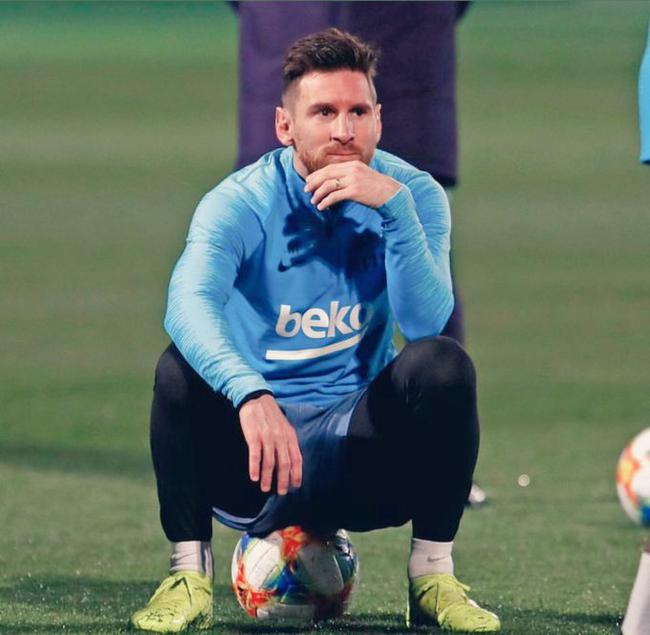 三分失准却依旧赢球（外线哑火仍带走胜利）