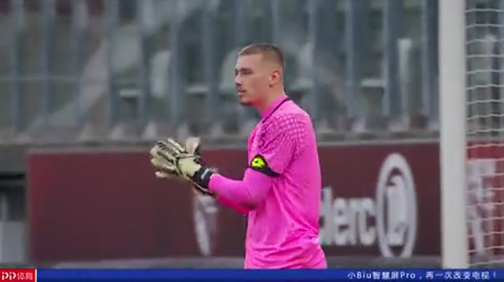 足球世界足球先生候选名单出炉，引发热议（足坛年度先生候选名单揭晓，掀起热议）